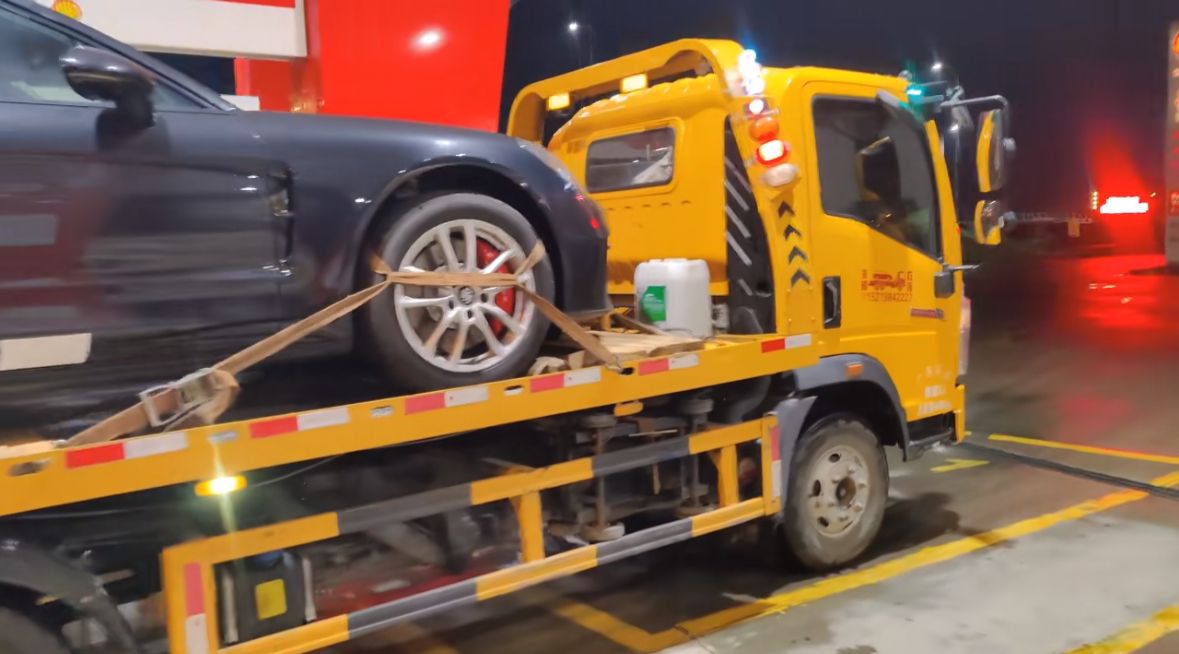 朝阳行车途中遇到突发状况该如何呼叫道路救援？